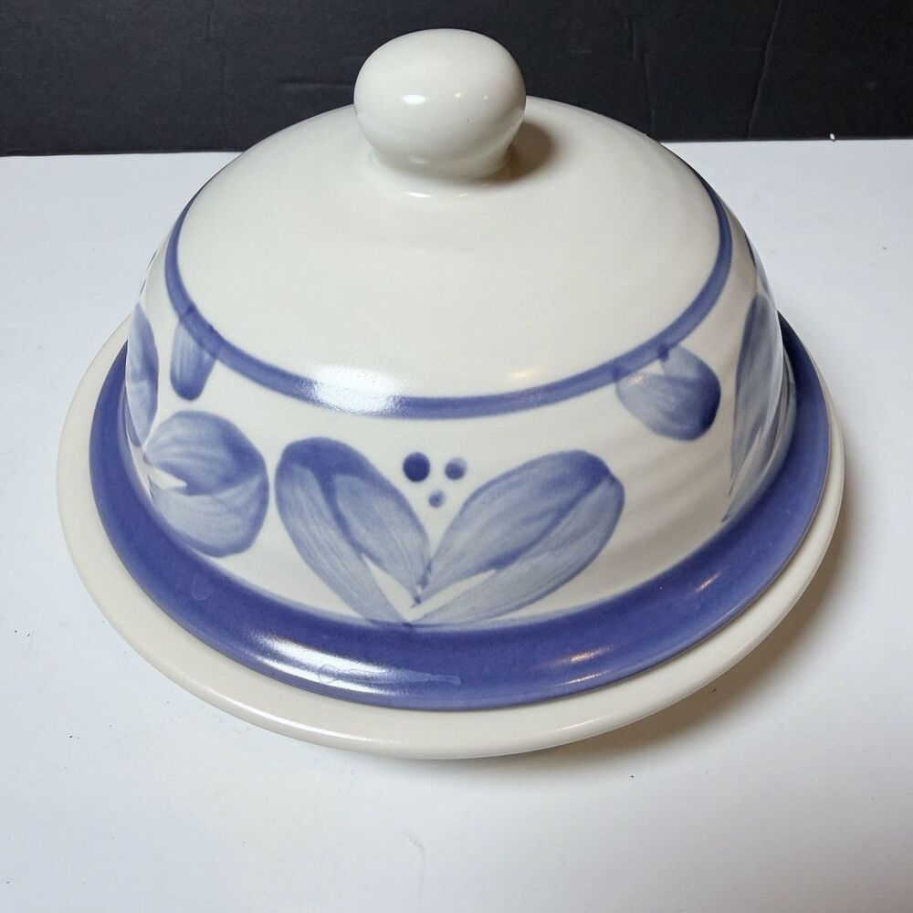 Pfaltzgraff Villa Flora Covered Butter Dish Blue Floral Stoneware Mexico